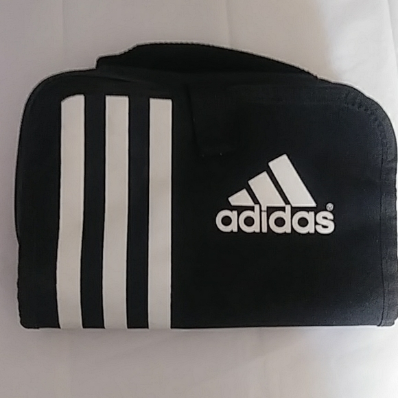 adidas toiletry bag